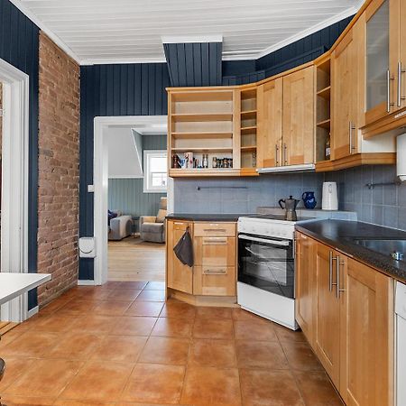 Central, Large And Light Apartment In The Middle Of The City Lillehammer Exterior foto